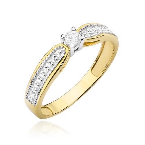 Ponadczasowy wzór pierścionka z diamentami o łącznej masie 0,17ct. Wykonany z żółtego złota.